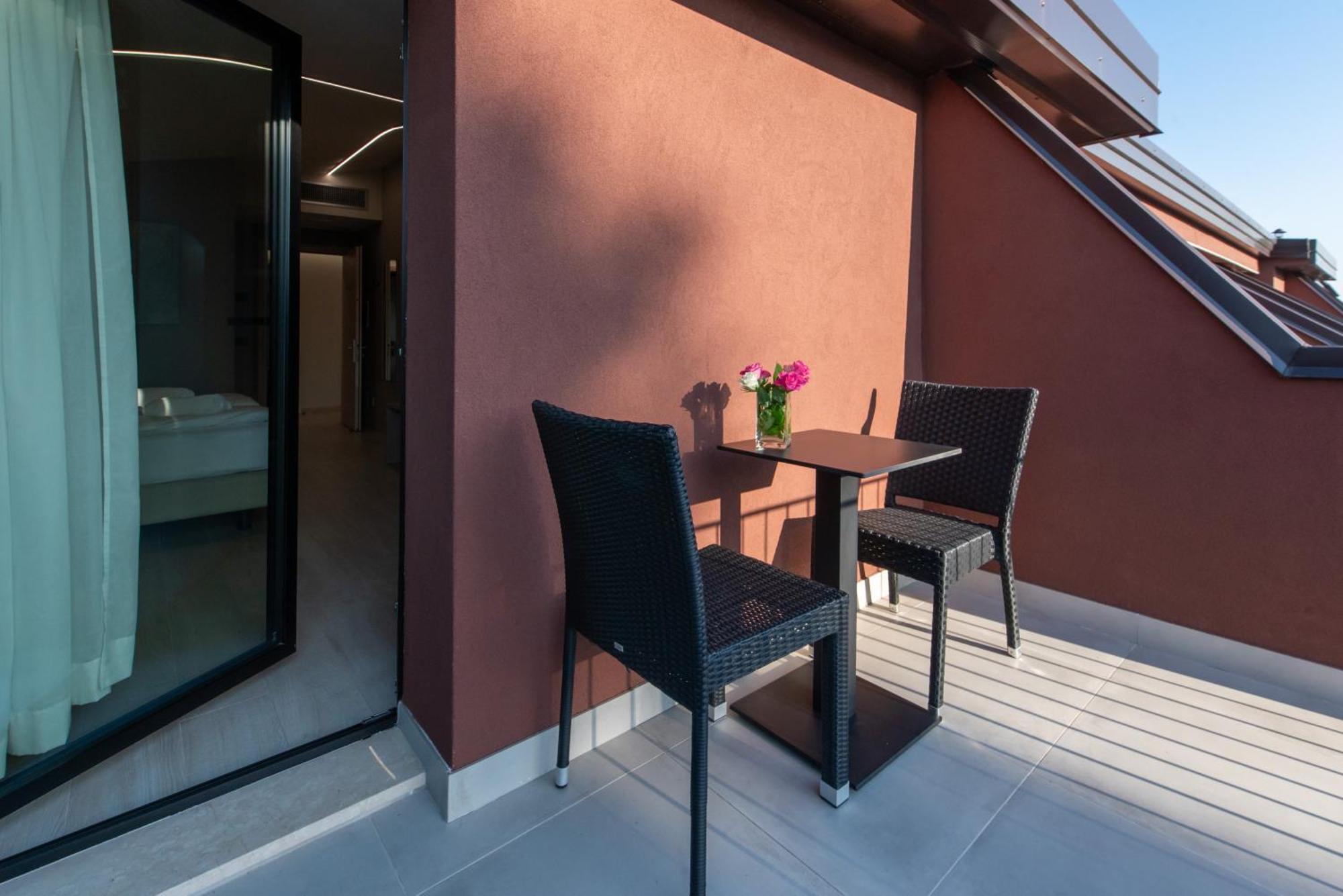 Ile Hotel Peschiera del Garda Exteriör bild